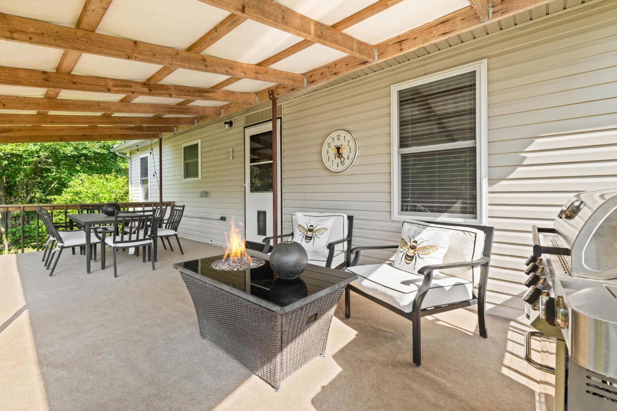 Chase House At Low-Key Croft - Hot-Tub - Firepit West Fork Bagian luar foto